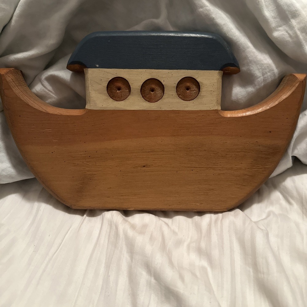 Vintage Noah's Ark , Animals Folk Art Wooden Hand Made Painted Toy Bible Story